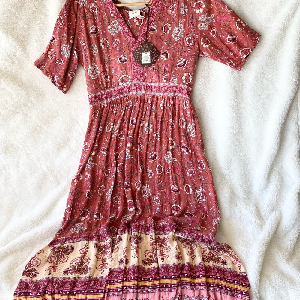 Knox Rose Dress Size Medium NWT